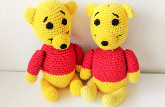 Orsetto Amigurumi Giallo e Rosso (28cm) - Peluche Fatto a Mano