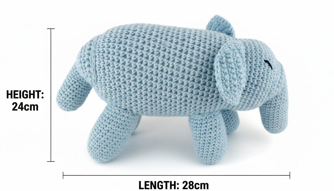 Infographic of a blue crochet elephant with 24cm height and 28cm length labels.
