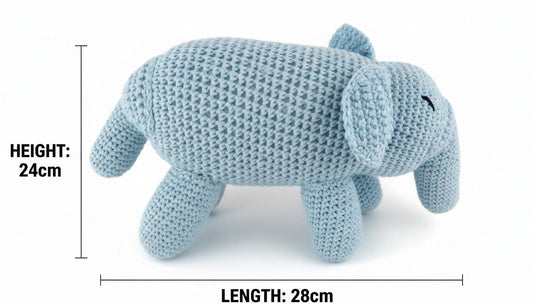 Infographic of a blue crochet elephant with 24cm height and 28cm length labels.