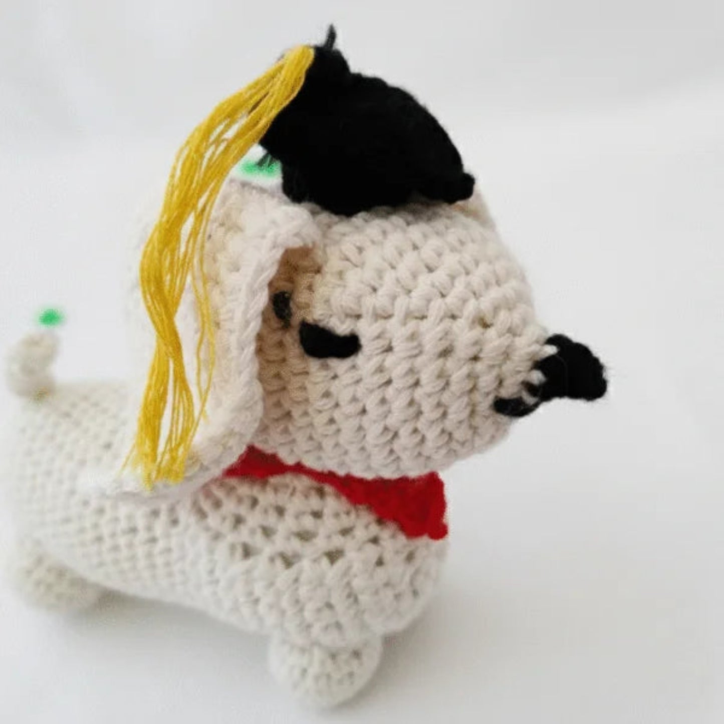 Handmade crochet graduation puppy amigurumi artisan gift for graduates